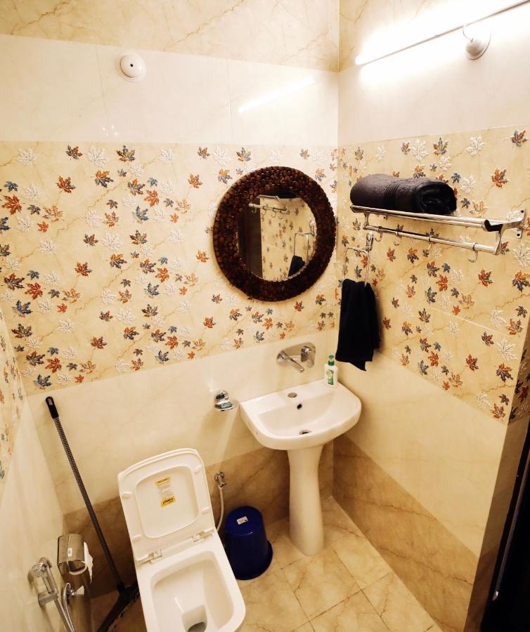 מלון דהראדון The Location, A Penthouse מראה חיצוני תמונה